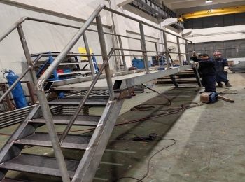 钢结构楼梯焊接加工