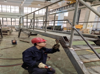 钢结构楼梯焊接加工
